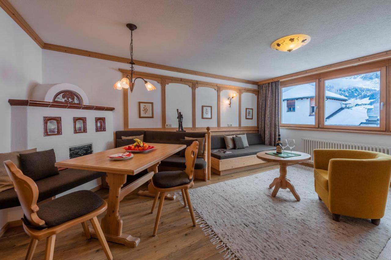 Posta Zirm Hotel Corvara In Badia Exterior foto
